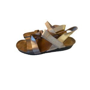 Naot Kayla Pink Rose Gold Sandal Size 42 (11-11.5)